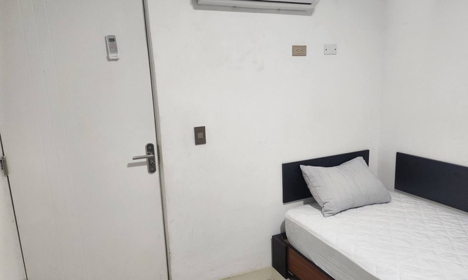Chacao Apartment | Room in Caracas: Sabana Grande