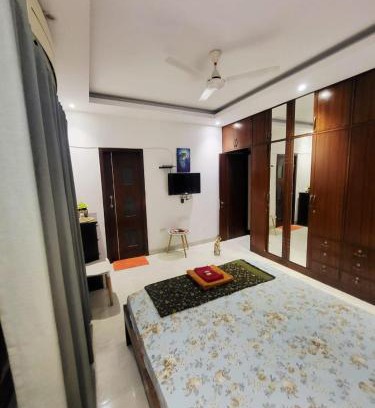 Cooke Town House | Room lux in the premium apartments Black Orchid
