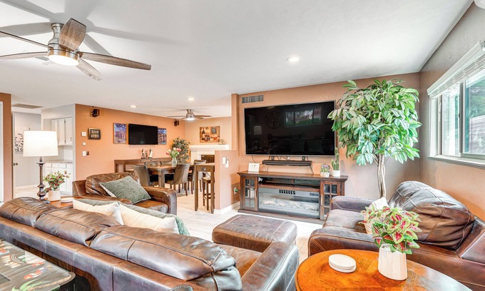 Drexel Heights House | Roomy Tucson Home w/Hot Tub & Pickleball Court!