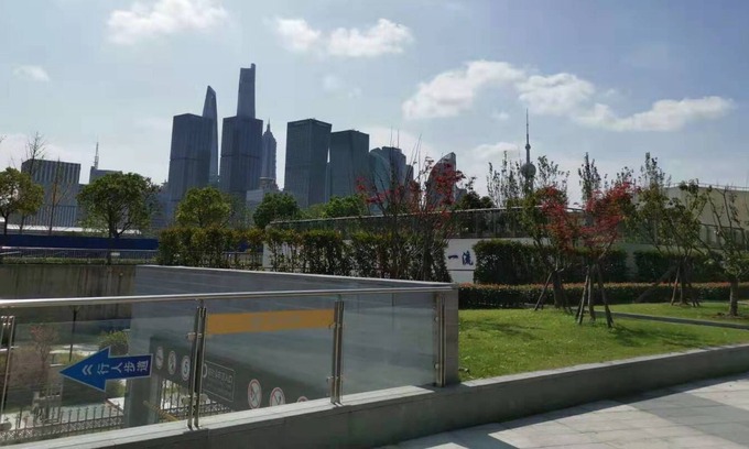 The North Bund Hostel | Rosalie de La House !