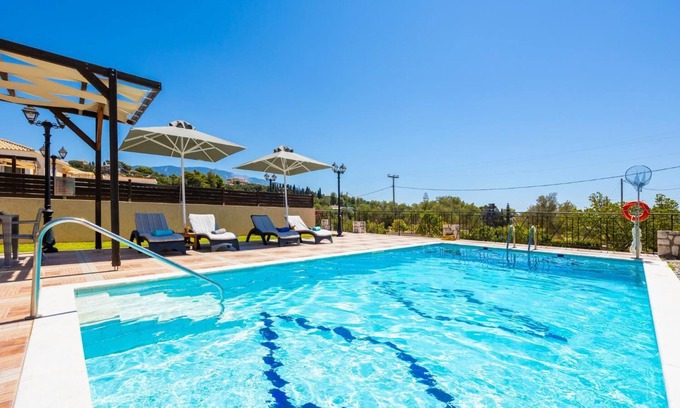 Kaligata Villa | Rose Villa - Four Bedroom Villa, Sleeps 8