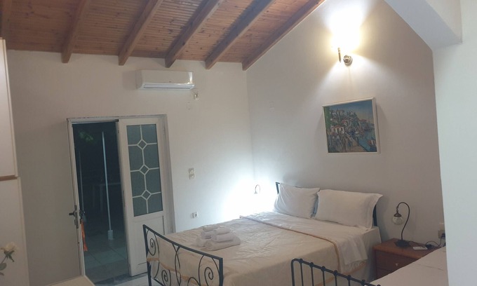 Lukove Apartment | Rosemary House 3
