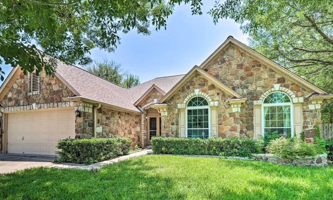 Brushy Creek House | Round Rock Family Home: Large Yard, By Trails
