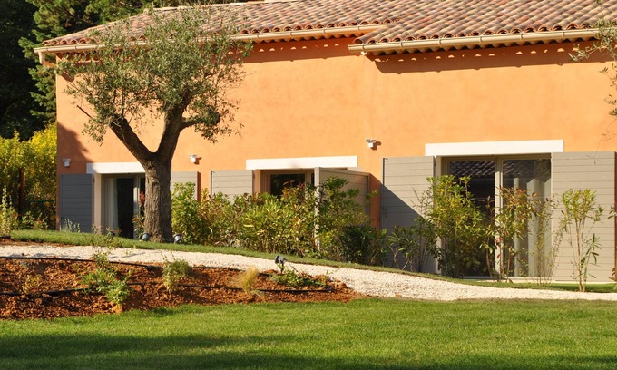 Roussillon Cottage | ROUSSILLON DOLCE VITA : Seasonal Rental - Indigo