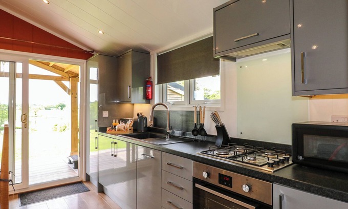 Swadlincote Cottage | Rowan