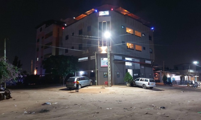 Lome Hotel | Royal Blue Guest House & Bar