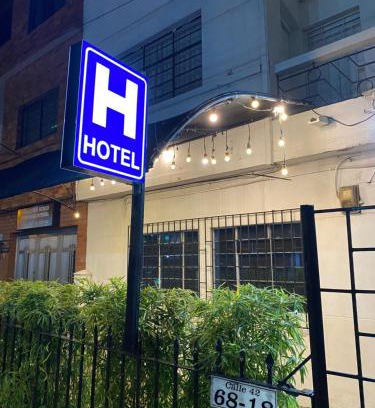 Laureles - Estadio Hotel | Royal House Hotel