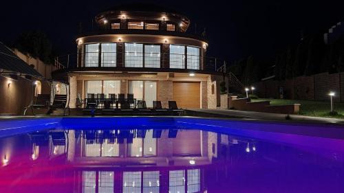 Keszthely Villa | Royal Villa Keszthely