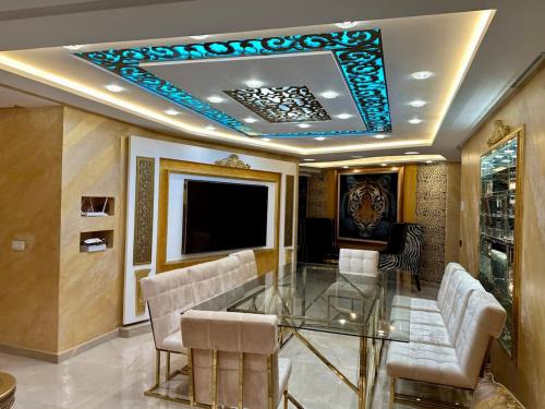 M'Sallah Apartment | Royalty Penthouse Heritage VIP