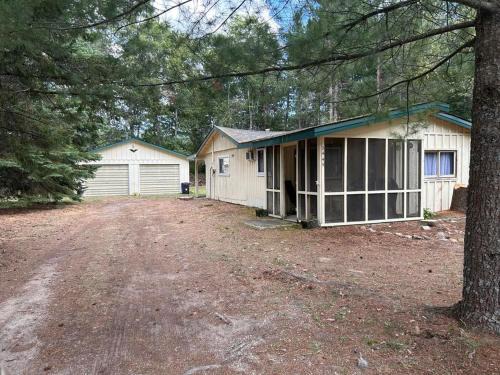 Luzerne House | Royce’s Outpost Rustic cabin nearby trails