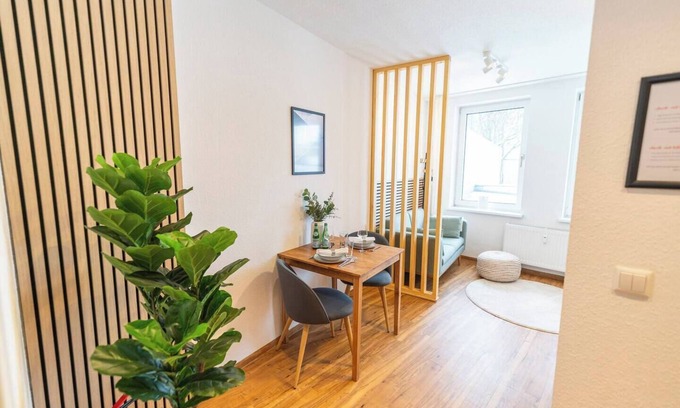 Sudenburg Apartment | RR | Chic Apartment 33 m² | Parking | Washer