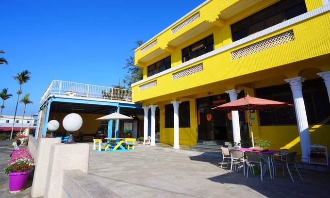 Rueili Village Bed & Breakfast | Ruili Meng Zongzhu Homestay