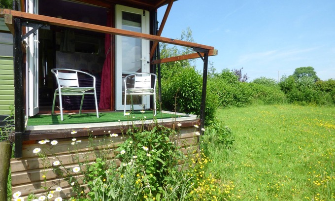 Cilgerran House | Rumenco , self contained 2 person ,off grid glamping.