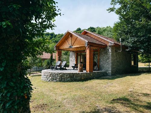 Ismailli Hotel | Runaway House - Talistan
