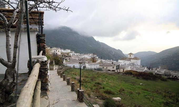 Bubion Cottage | Rural Accommodation El Romero for 6 people