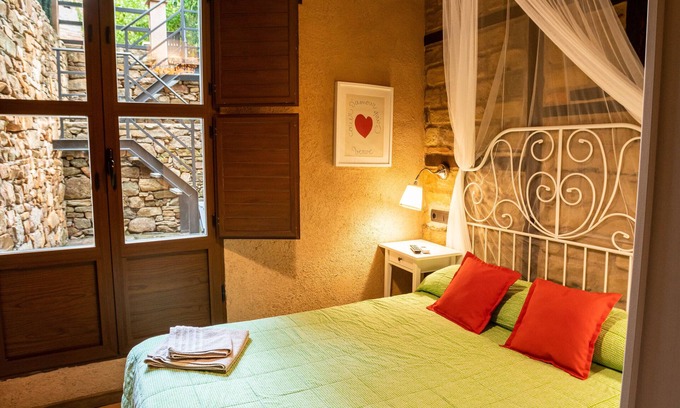 Torre de Don Miguel Cottage | Rural apartment El Corral de la Higuera for 6 people