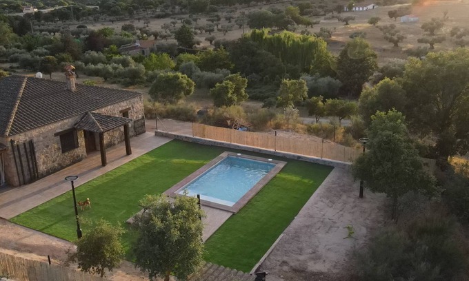 San Vicente de Alcantara House | Rural Getaway with Private Pool in the Heart of Extremadura - Perfect for Famili