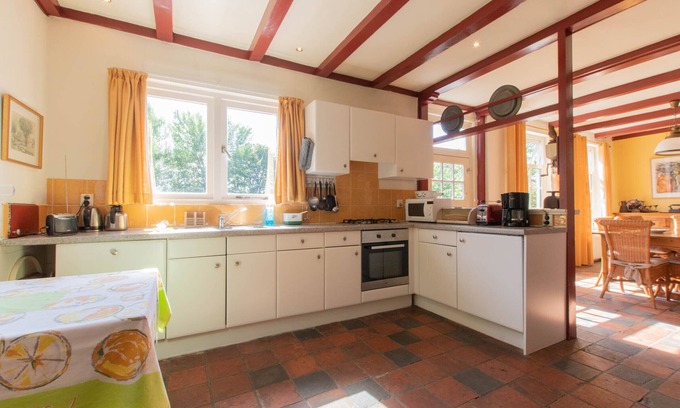 Oudelande House | Rural family farmhouse