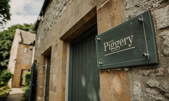 Litton Cottage | Rural Holiday Cottage With Log Burner