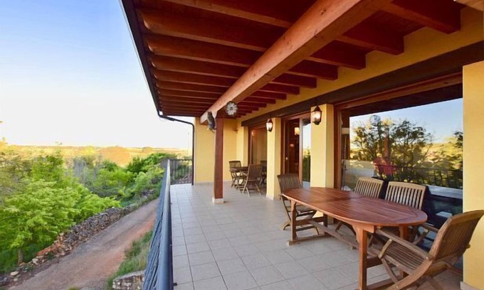 Ciruelos de Cervera Cottage | Rural house (full rental) Los Antiguos Pajares for 10 people