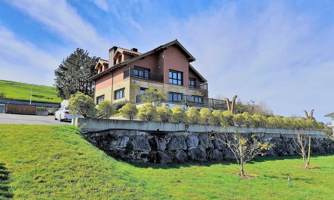 Marina de Cudeyo Cottage | Rural House Bahía Pedreña