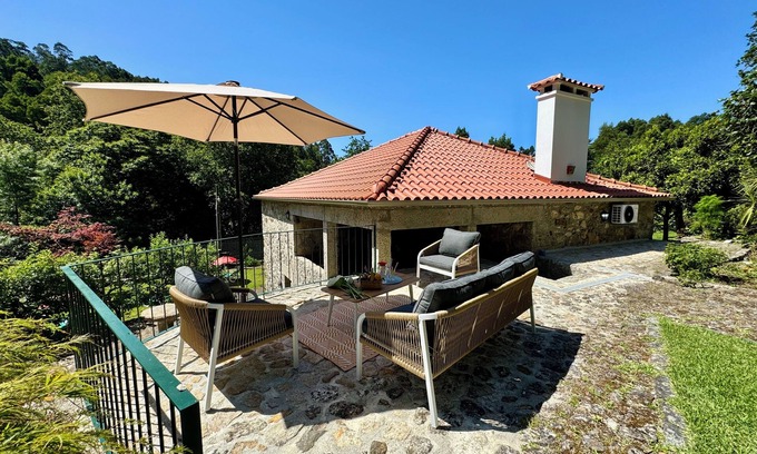 Bico Cottage | Rural house facing the Mestre River