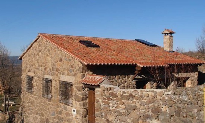 Navalmahillo Cottage | Rural house (full rental) Molino de las Pontezuelas for 8 people