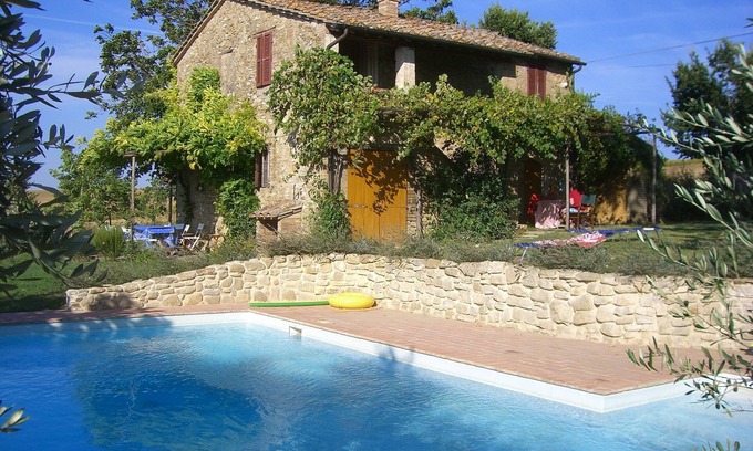 Badiola Other | Rural Italian Farmhouse in Umbria with Private Pool & Garden