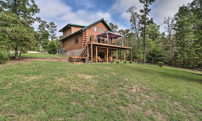 Norfork House | Rural Wooded Cabin Near Trophy Trout Fishing!