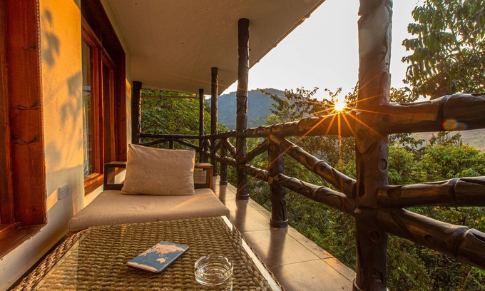 Western Region Cabin | Rushaga Gorilla Lodge