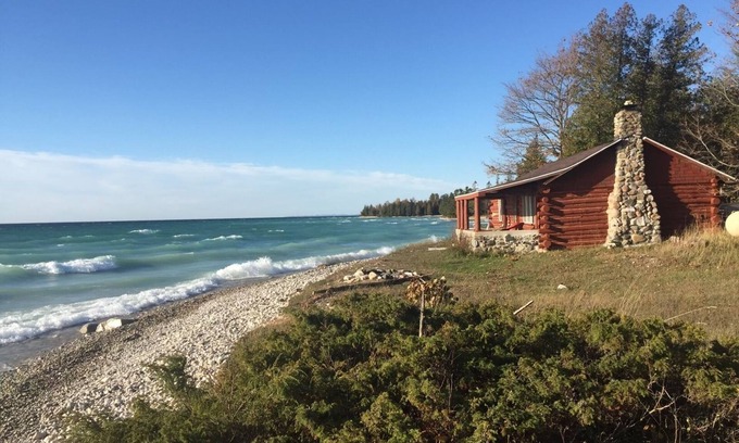 Beaver Island Cabin | Rustic Authentic Michigan Log Cabin
