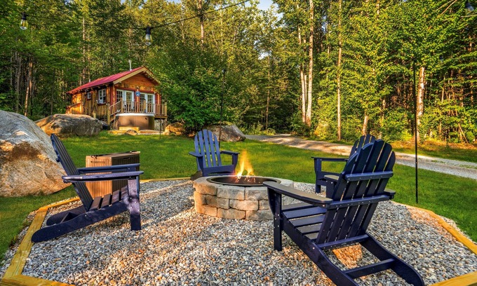 Bethel Cabin | Rustic Cabin! Firepit! Dog Friendly! Hot Tub!