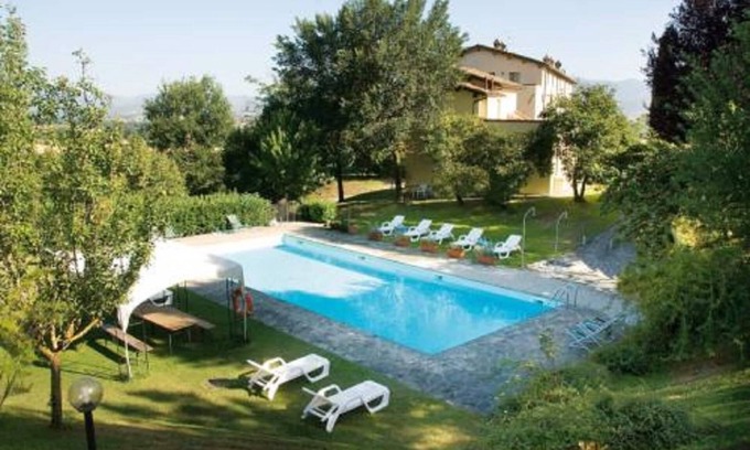 Santa Reparata House | Rustic Holiday Home in Citta di Castello With Swimming Pool