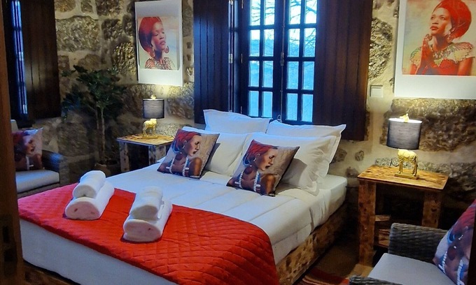 Tondela Bed & Breakfast | Rustic Retreat country house