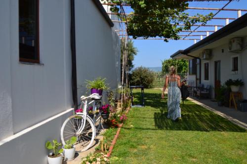 Sakës House | Rustic Tale Guesthouse