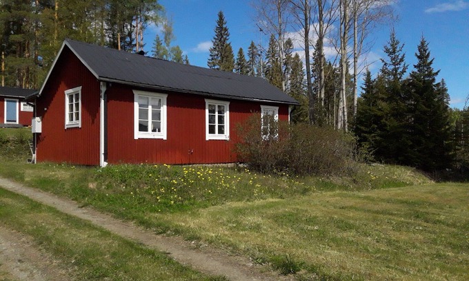 Ragunda Municipality House | Rustic vacation home Hus Hammerstand in Jämtland - close to nature and simple
