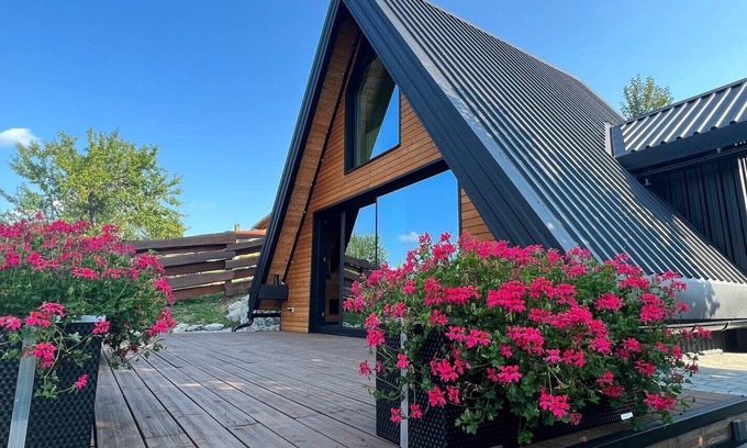 Kupjak Villa | Rustic villa Roza with outdoor pool in Kupjak