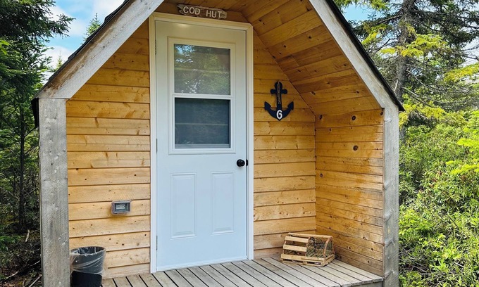 Port Blandford Cabin | Rustic Wave Cottages- Glamping Pod #6