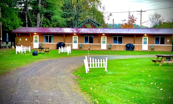 Michigamme Cabin | Ruth Lake Resort Motel Room #7