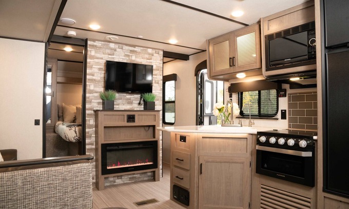 Kenora Resort | RV 4 Luxury Fireplace Bunkhouse Meets High End Camping