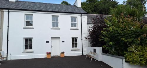Rostrevor House | Ryan's Cottage