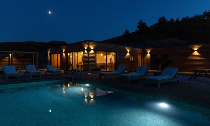 Cabanas de Torres Cabin | SÓIS Montejunto Eco Lodge