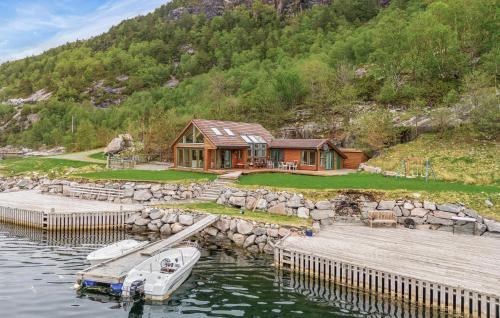 Masfjorden House | Sørkvingo