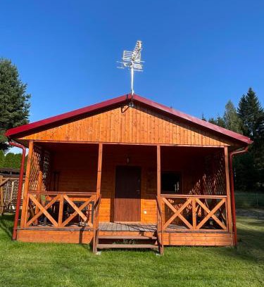 Miastko House | Słoneczne wzgórze domki pod lasem