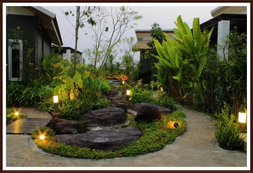 Det Udom Resort | Saabpaiboon Grand Resort