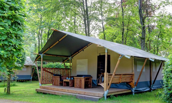 Lichtaart Resort | Safari Tenten met Sanitair 4 personen