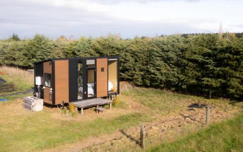 West Eyreton House | Saffrondaze Farmstay by Tiny Away