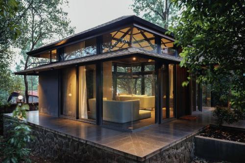 Wai Villa | SaffronStays The Glasshouse, Panchgani - beautiful glass villa for couples