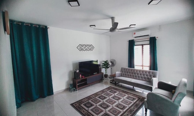 Karak House | Safiya Homestay Karak Setia
