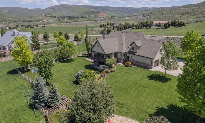 Park City House | Sage Haven: 7BR+ Lodge Near Deer Valley | Sleeps 24 | Decks, Views, Event Ready